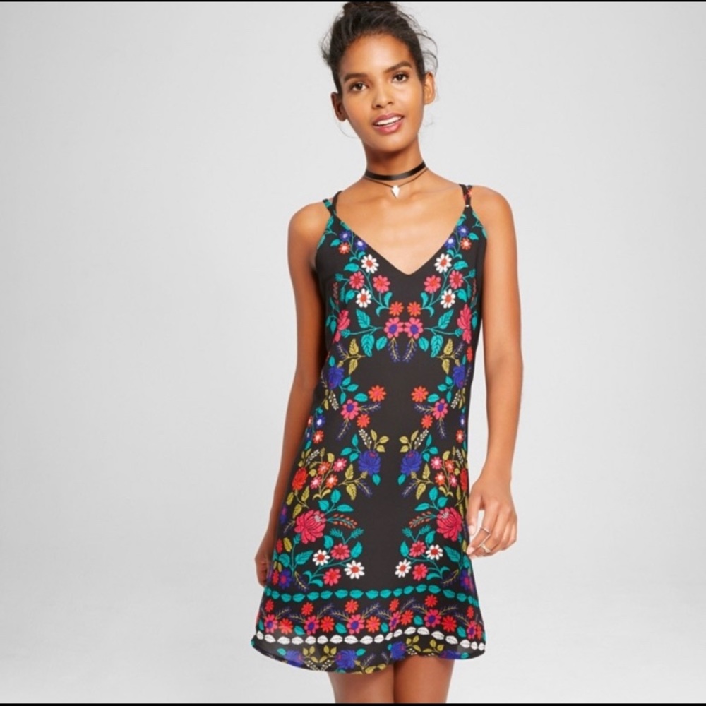 NWOT Beautiful Black Floral Cami Trapeze Dress